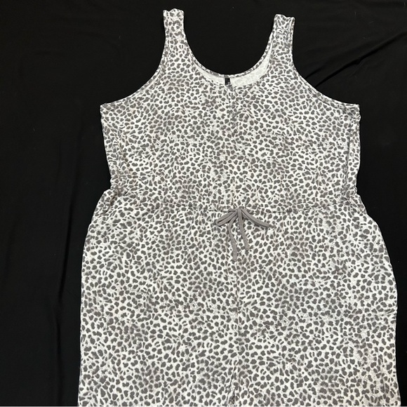 Torrid Sleep Micro Modal Terry Leopard Grey Jumpsuit - 5X - Picture 2 of 10